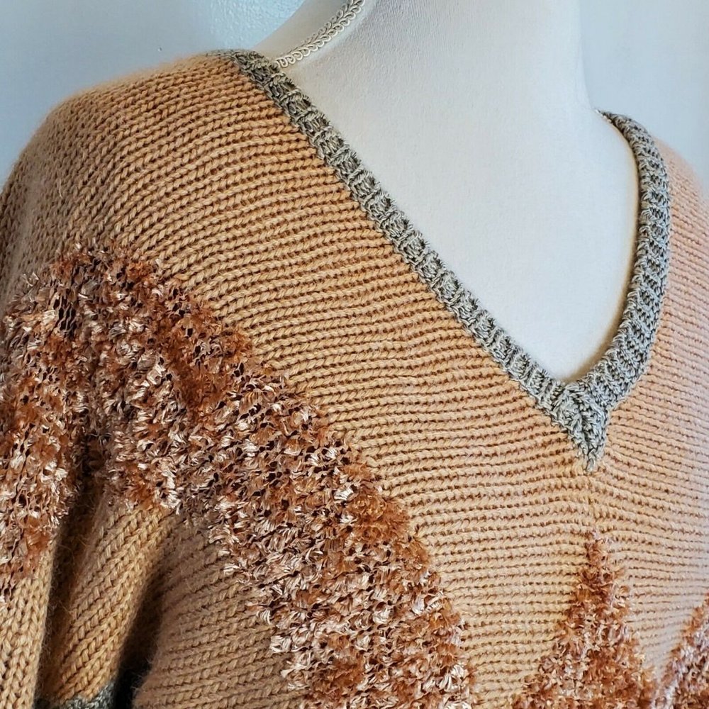 Vintage 80s Neutral Beige Peach Geometric Balloon Sleeve Slouchy Sweater - Picture 3 of 10